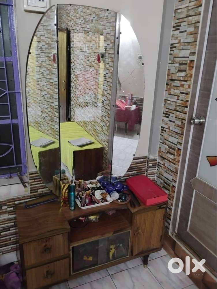 Wooden Dressing table