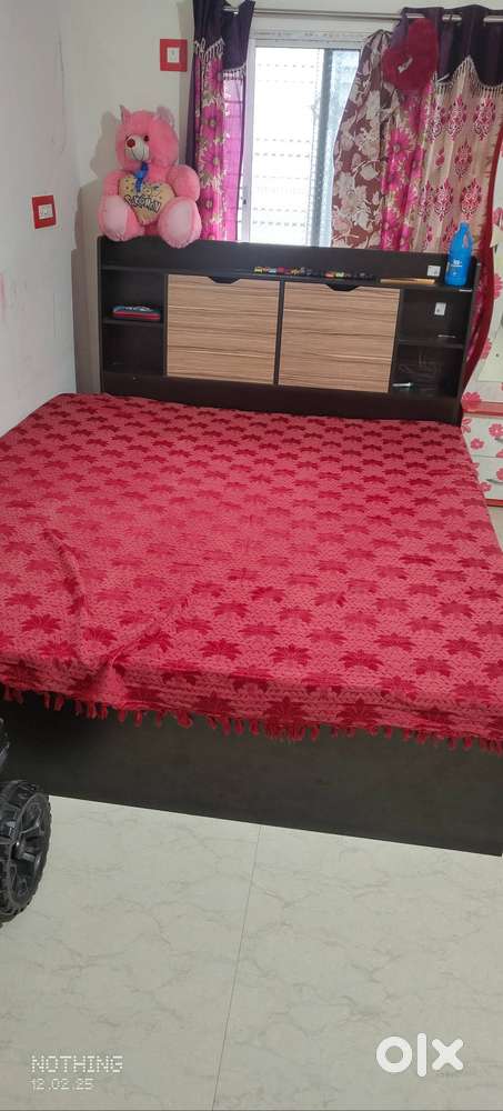 King size full hydraulic bed