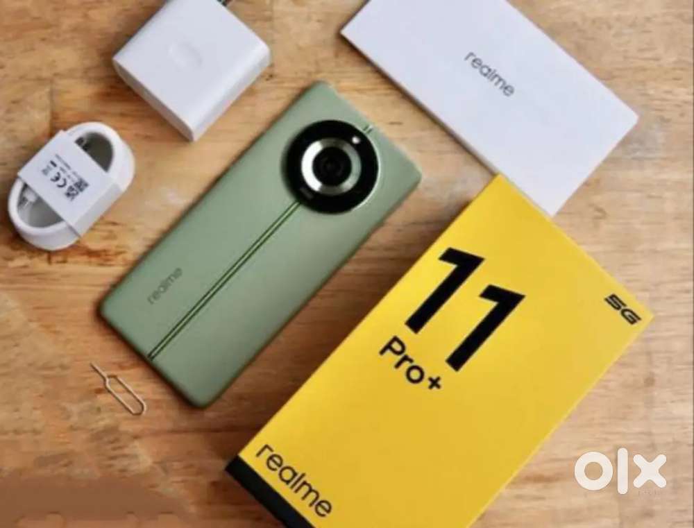 Realme 11pro+ 5G 12/256 available in awesome price&all accessories