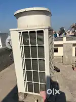 WE DEALS IN ALL TYPE OF COLDROOM  PUFF PANEL BUYER/SELLER  MINUS TEMPR