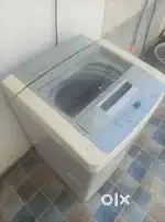 Top loded washing machine