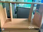 Computer table