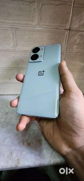 Stock clearance deal for all types of One plus mobiles available now