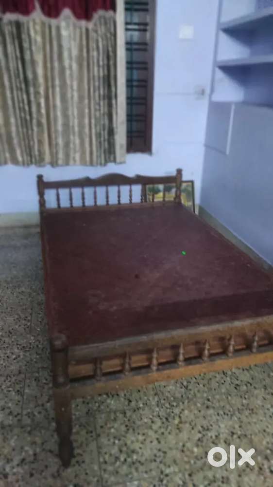 Used Furniture for sale-good condition (9000/- full set)