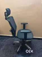 Wakefit office chair