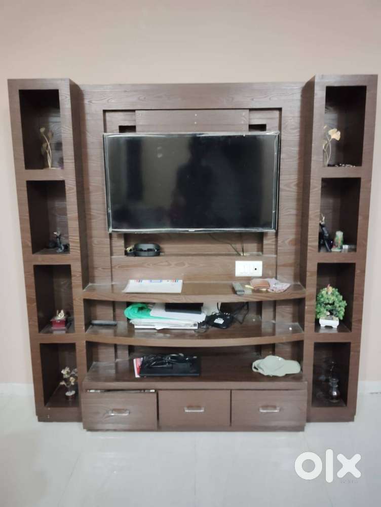 Wooden TV Unit