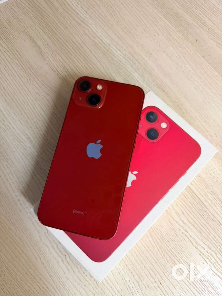 128GB Storage, A15 Bionic Chip, Water & Dust Resistant (IP68).