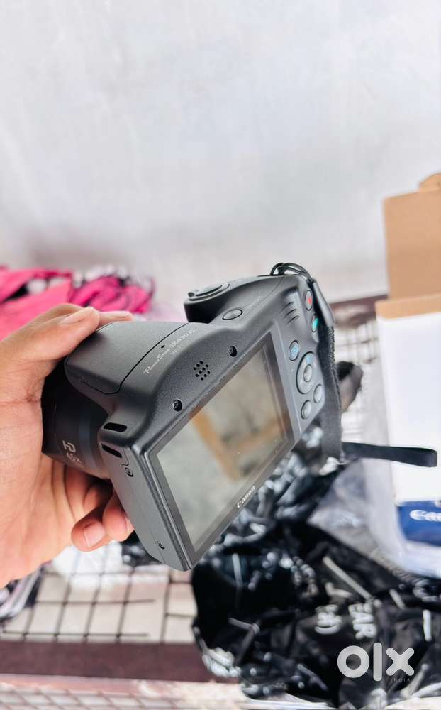 Canon 430  zoom 180