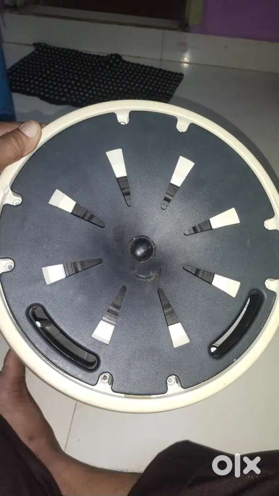 JBL SPEAKER IN EXCELLENT CONDITION With best sound quality