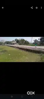 ঘুগুমারি থেকে 5-6km দুরত্বে জমি আছে । গ্রাম সাইডে ,বাজার/স্কুল কাছেই