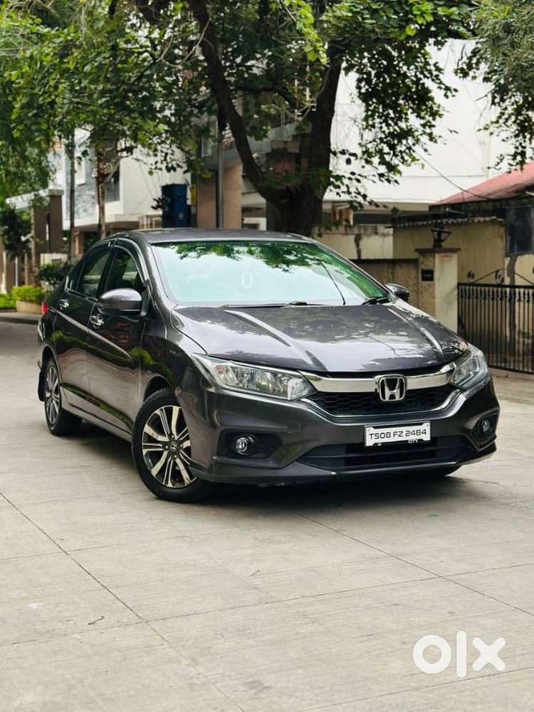 Honda City V MT Exclusive, 2018, Petrol