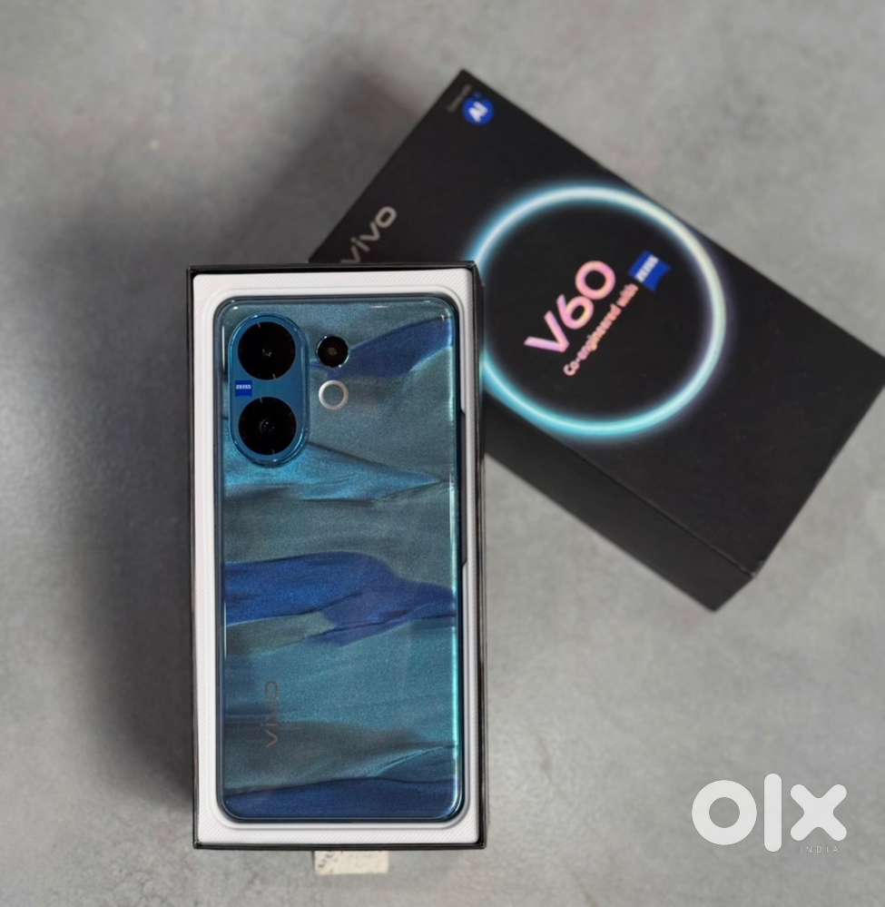 Vivo V60 8/256GB Storage 1 Month Old Indian