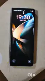 Samsung Fold 4