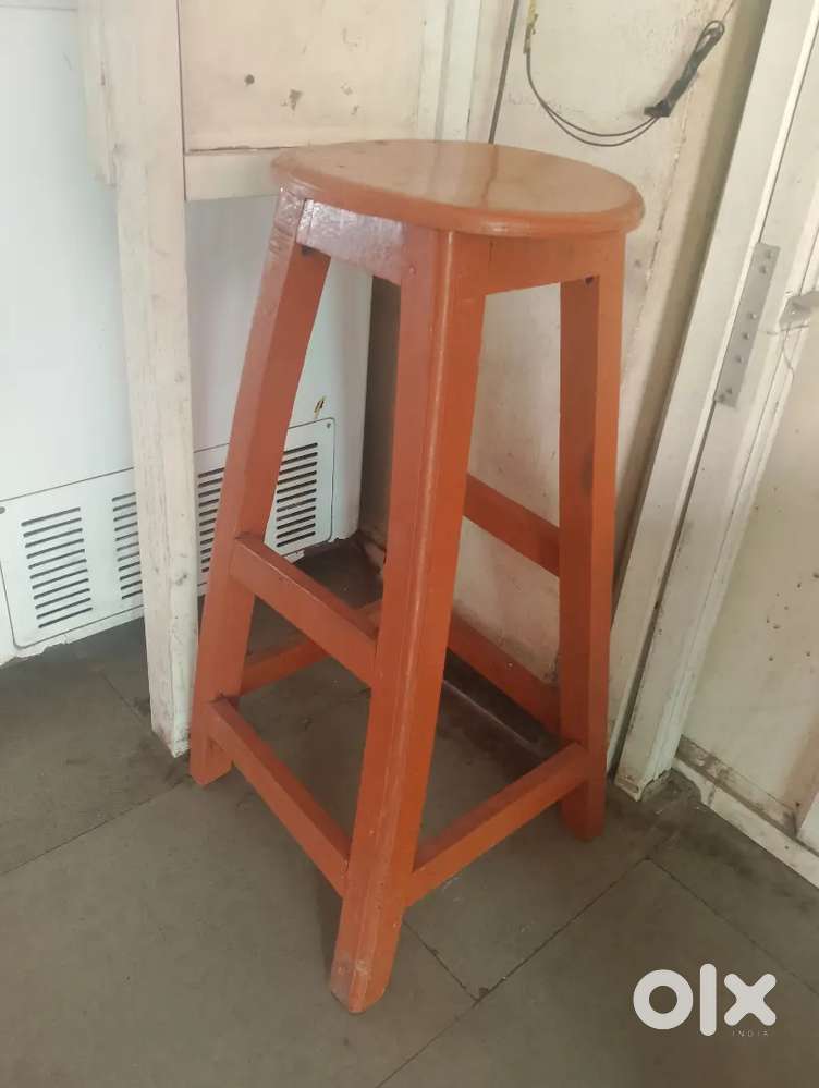 10 chear savgon ki choti or 2badi he