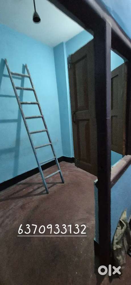 3 room with kitchen nd bathroom