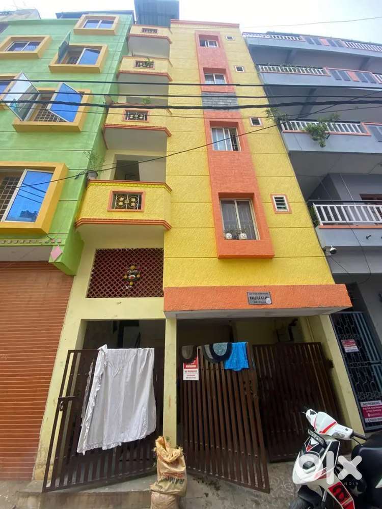 High Rental Income Building – Located in an In-Demand Area