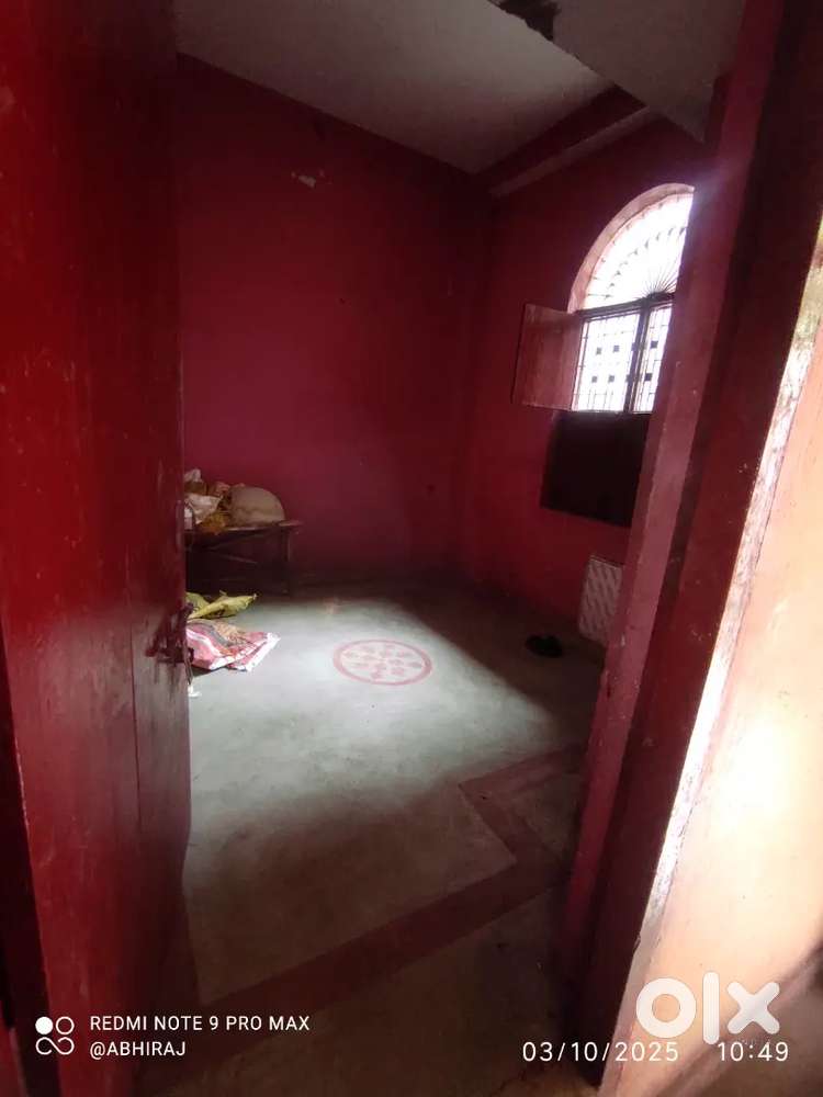 Room on Rent available at 2000rs only with WIFI Facility