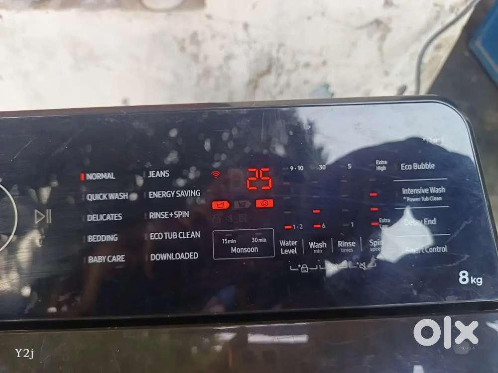 Brand new Samsung fully automatic with wifi