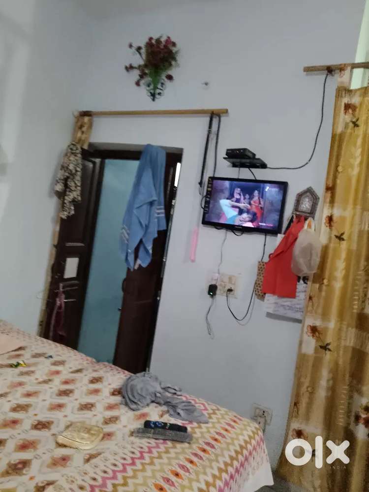 The land on which the house is built is not under nagar nigam ( Patte)