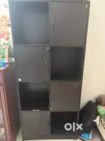 Alternate door cupboard