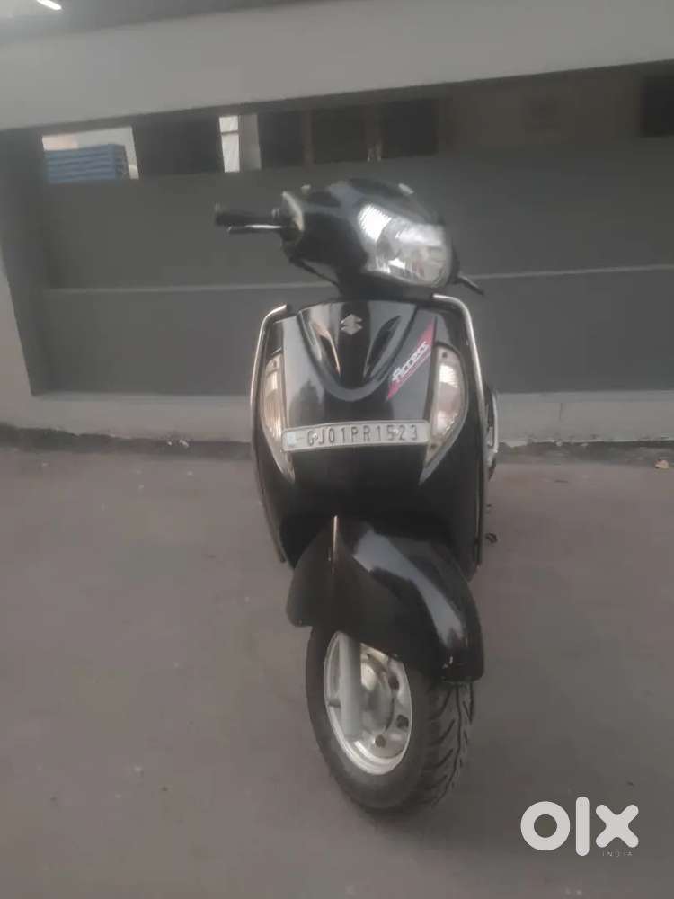 Suzuki access