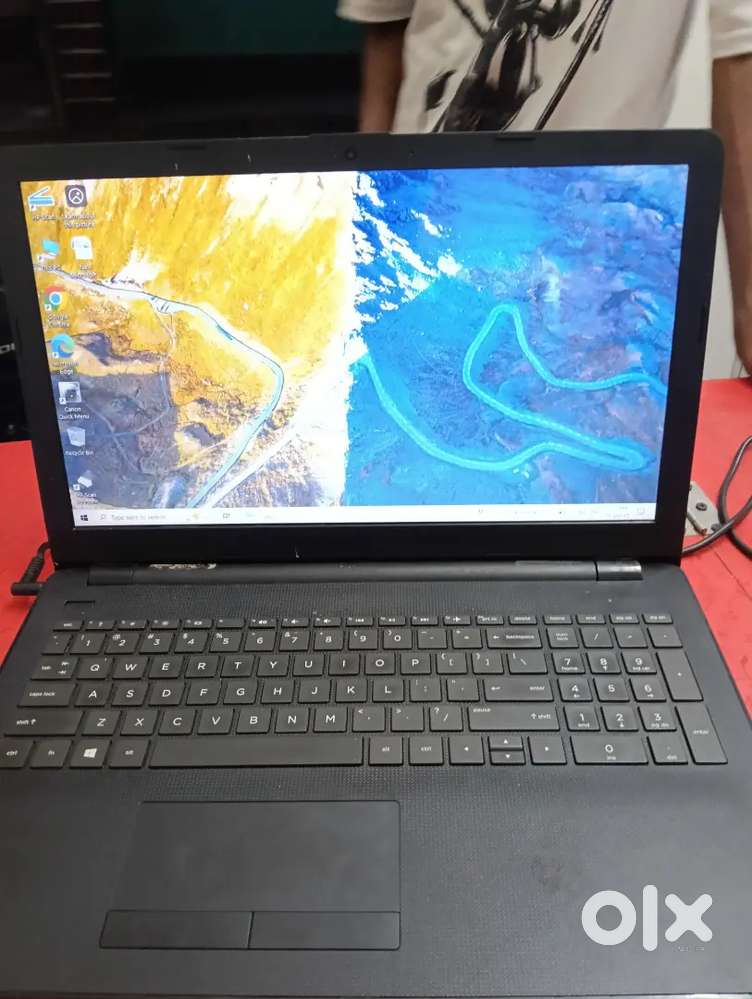 Hp laptop i3 6th generation, full working
