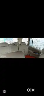 Toyota Innova Hycross 2005