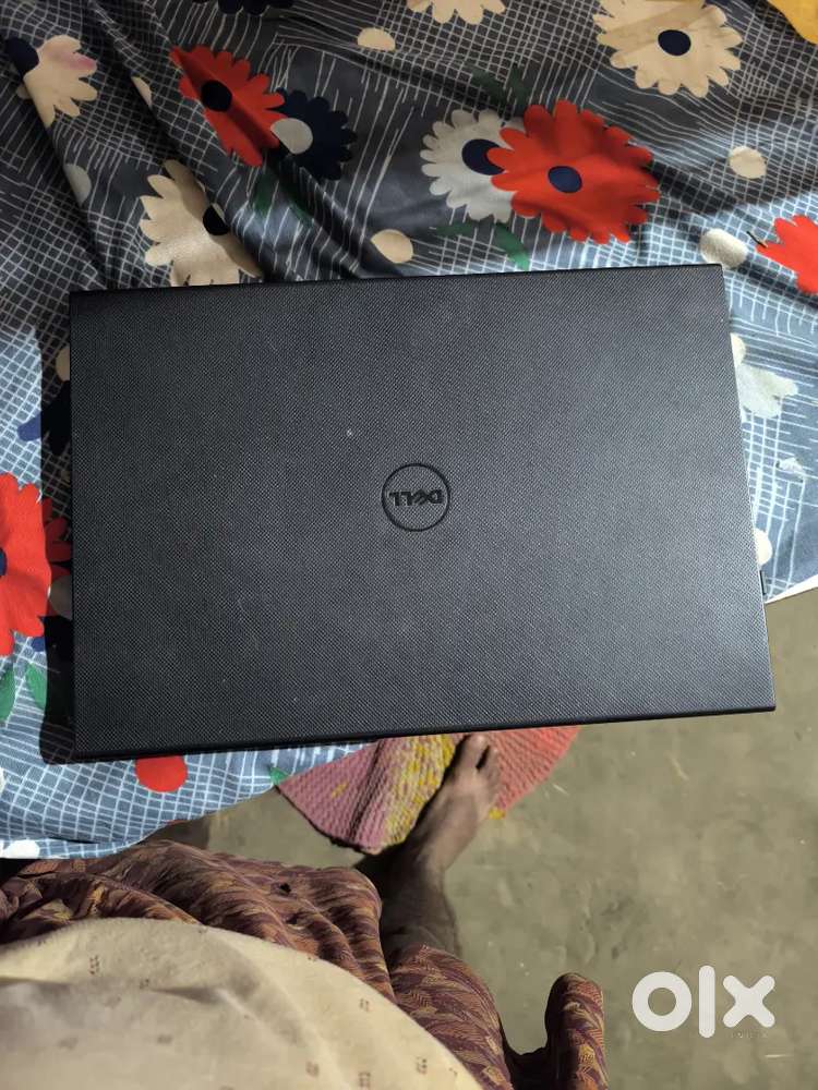 Laptop inspiron 15 only 14000