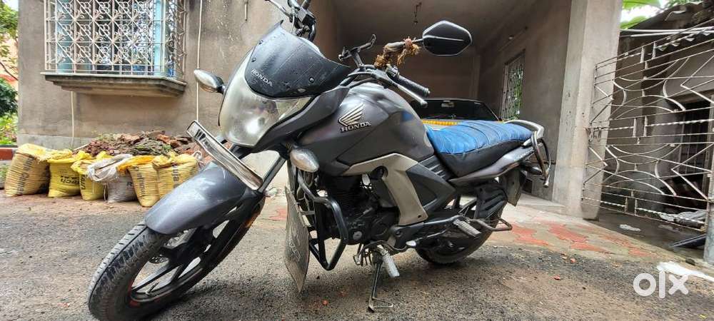 Honda Unicon 160 bike