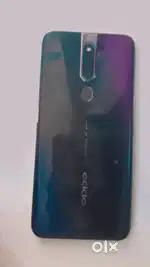 Mobile ka display Tuta Hua Hai isliye vah Kam Nahin Karta Lagana Padeg