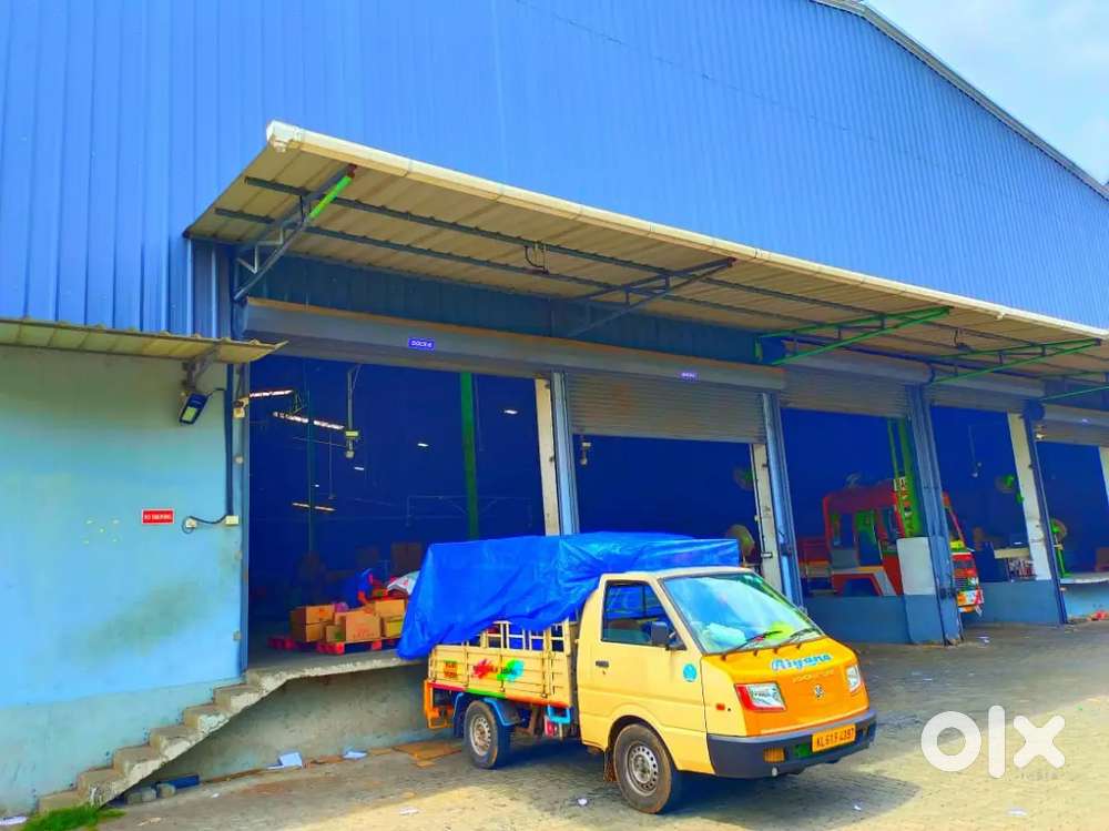 2000 sqft/3000/5000/25000 sqft godown rent at Kalamassery Vyttla rd
