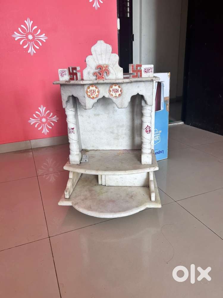 Marble Temple in Good condition urgent selling