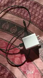 Poco 33W charger adapter