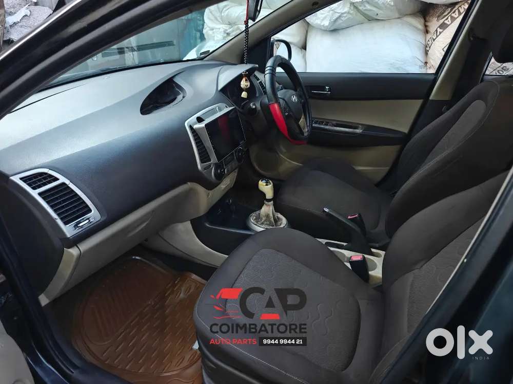 Hyundai i20 Dashboard Airbag Available