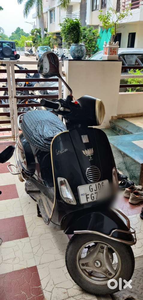 Urgent sell vespa 125 cc