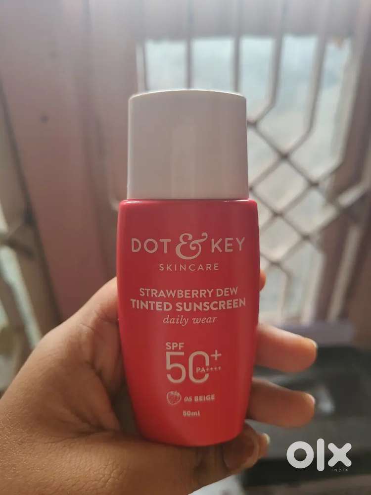 DON &KEY TINTED SUNSCREEN
