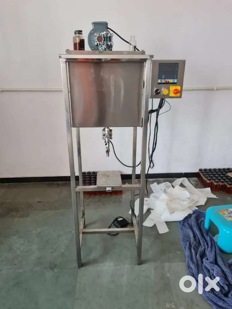2 MACHINE JUICE FILLER MIXER SEAMING