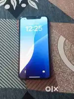 Iphone xs in black