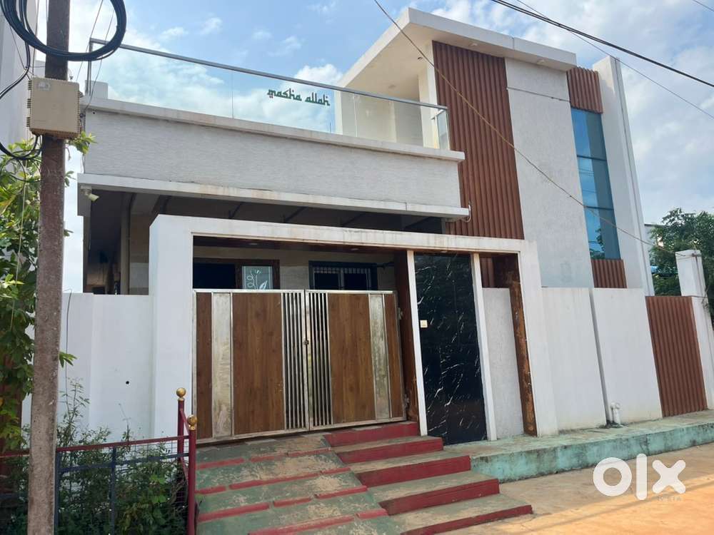 Good loclity and independent house and  peacefull locality
