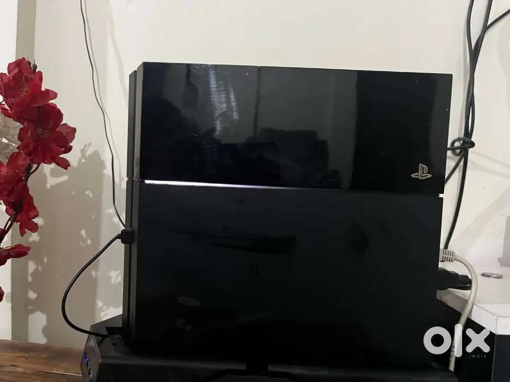 PlayStation 4 1TB varient