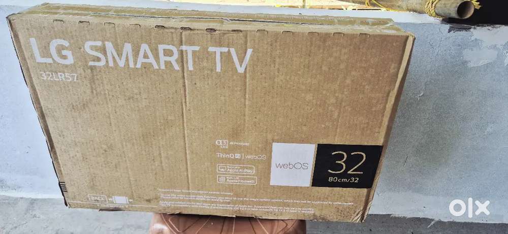 LG smart TV 32 inch (price negotiable)