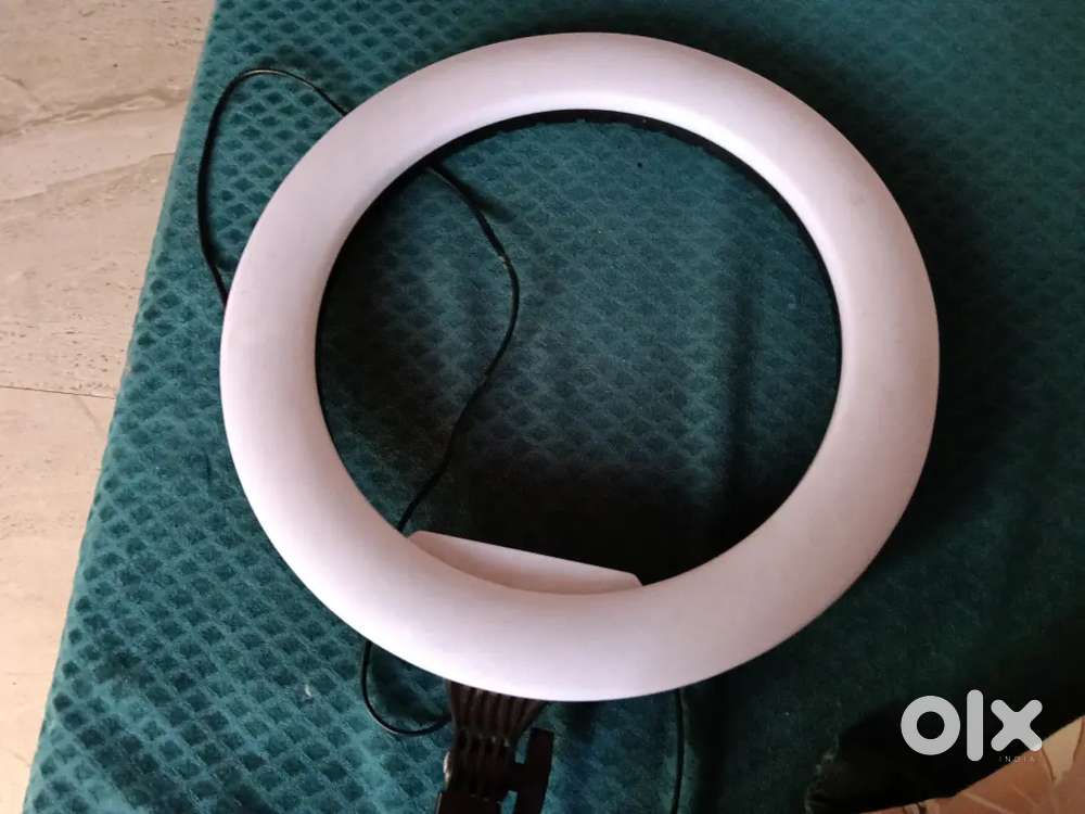 Ring light not stand just light
