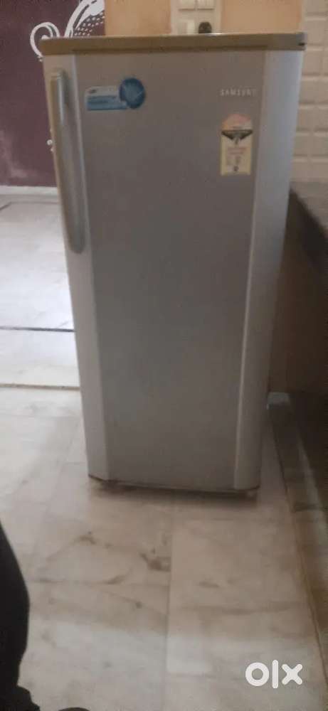 Samsung 4 star refgratior good condition