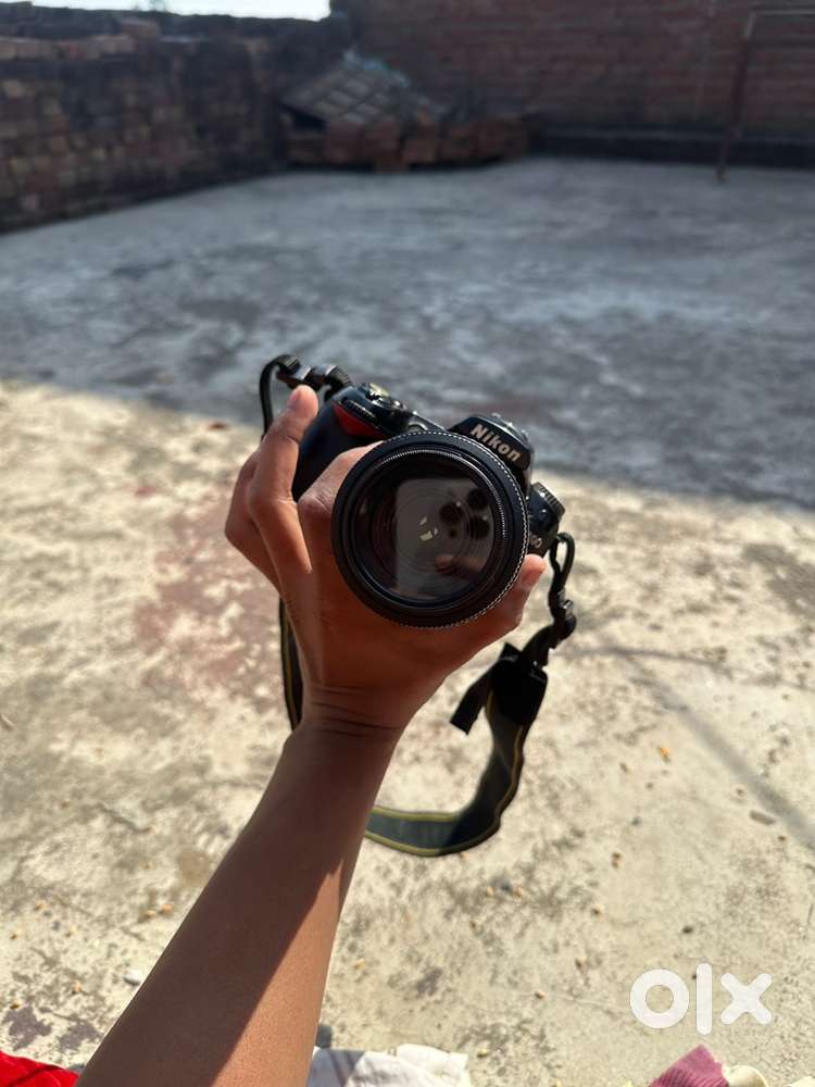 Nikon D 90 with 55 200 lens