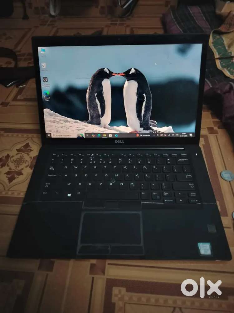 Dell lattitude louch and type slim laptop