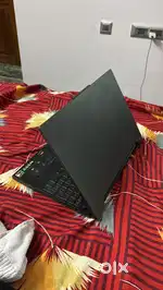 Laptop Asus GAMIN LAPTOP REYZEN 7 4 gb graphics card