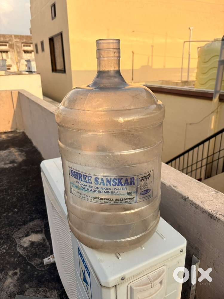 20 liters jar