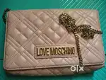 Love moschino