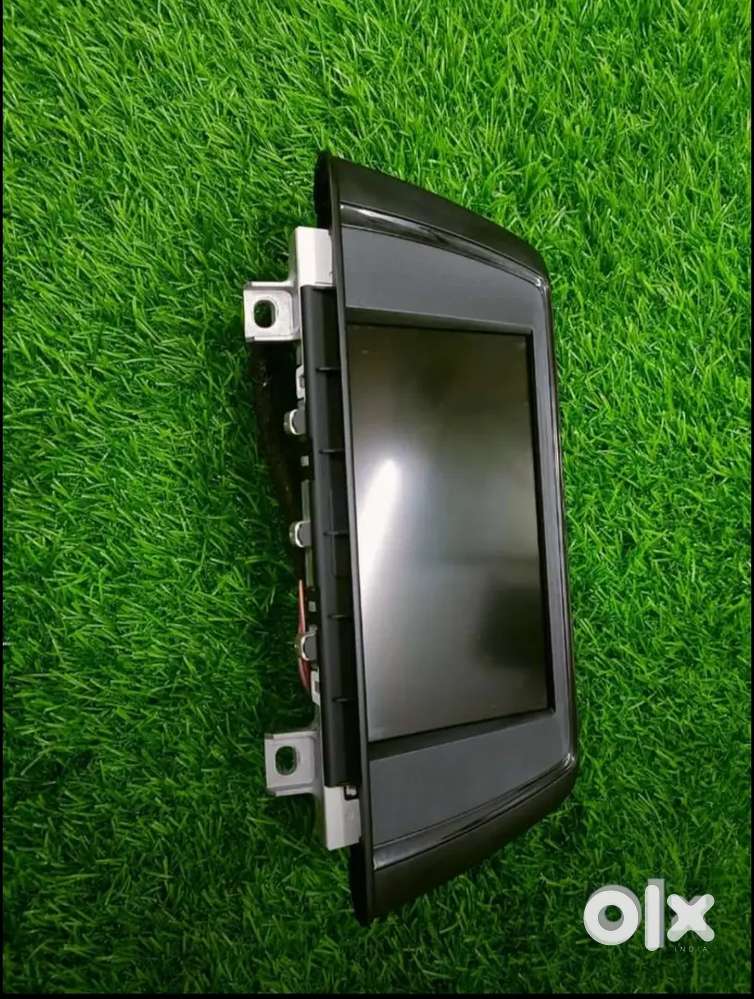 BMW F30 Music System Screen