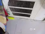 Ac hai kise ko chaiye to call me 1.5 voltes hai